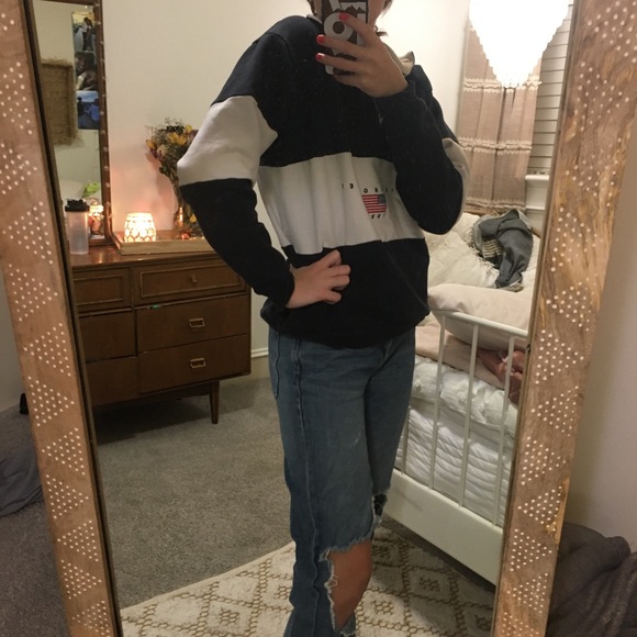 brandy sweatshirt - Picture 3 of 4